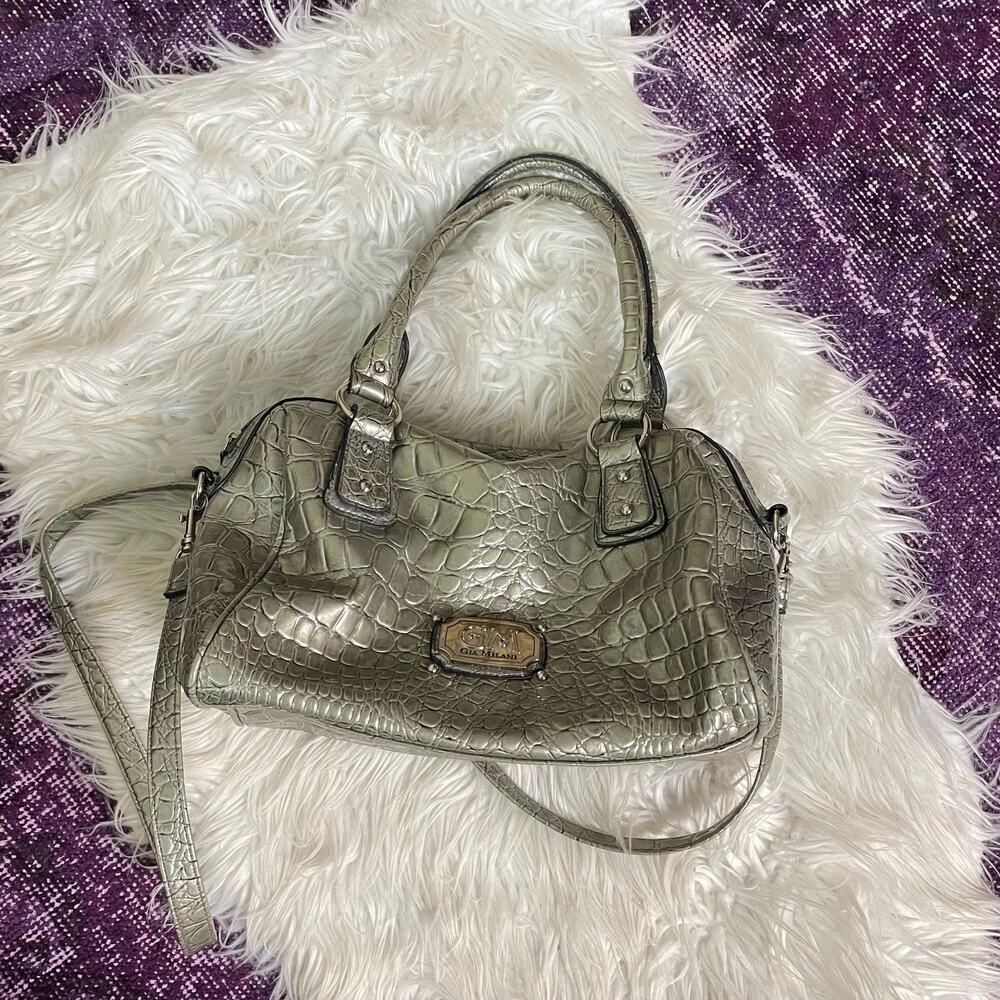 Y2K vintage 2000s silver croc handbag mcbling music video vixen rockstar